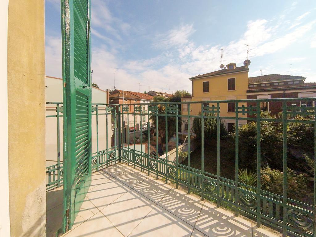 Hotel Oriente Milan Bagian luar foto